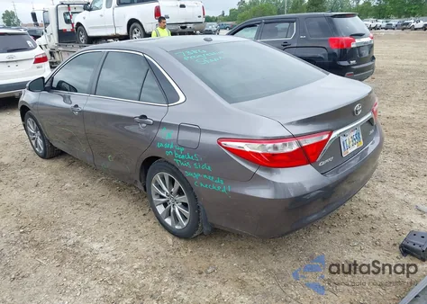 2016 Toyota Camry Xle z USA, uszkodzony, nr VIN 4T4BF1FK5GR540843
